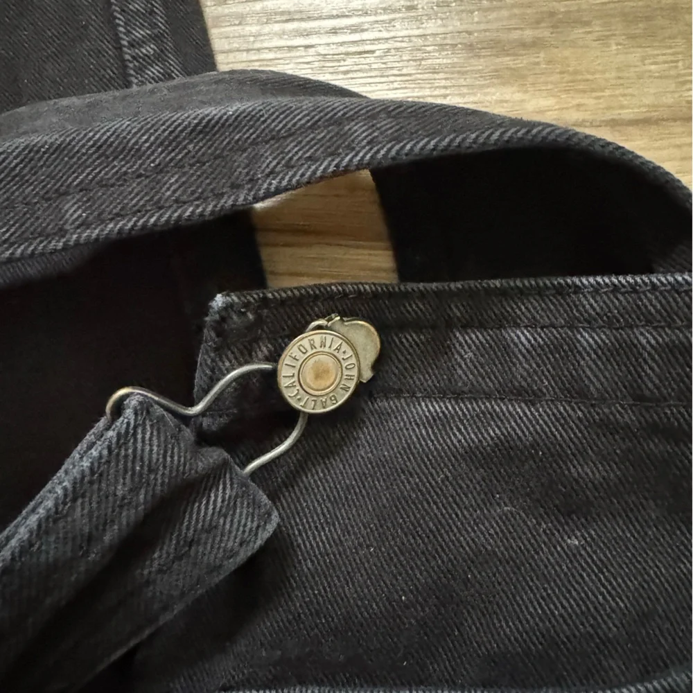 Brandy Melville John Galt Hayley Overalls  Baggy Black Denim Small - Picture 6 of 8